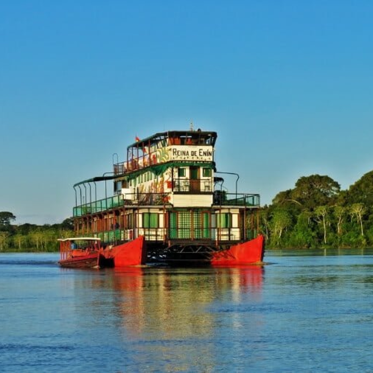 Reina de Enin Amazon Cruise - Ruta Verde Tours